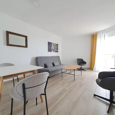 Apartamento Con Vistas Al Mar,centro Wifi *
