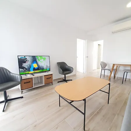Apartamento Con Vistas Al Mar,centro Wifi *