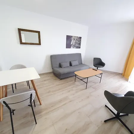 Apartment Con Vistas Al Mar,centro Wifi